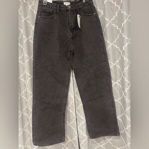 Forever 21 90s fit relaxed fit jeans size 28 never worn